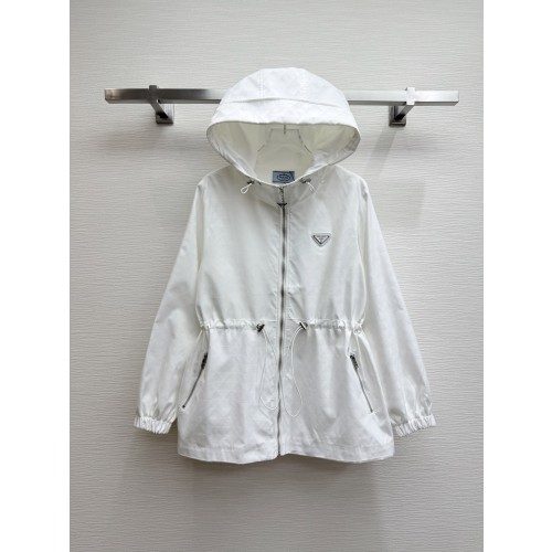 프라다 25ss 바람막이