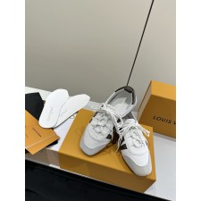 루이비통 스니커즈