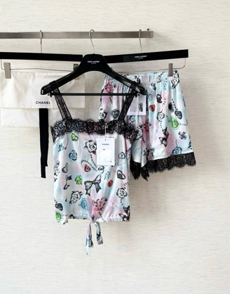 샤넬 캔디 프린트 블랙 레이스 세트