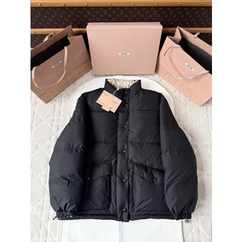 미우미우 25FW 다운 자켓