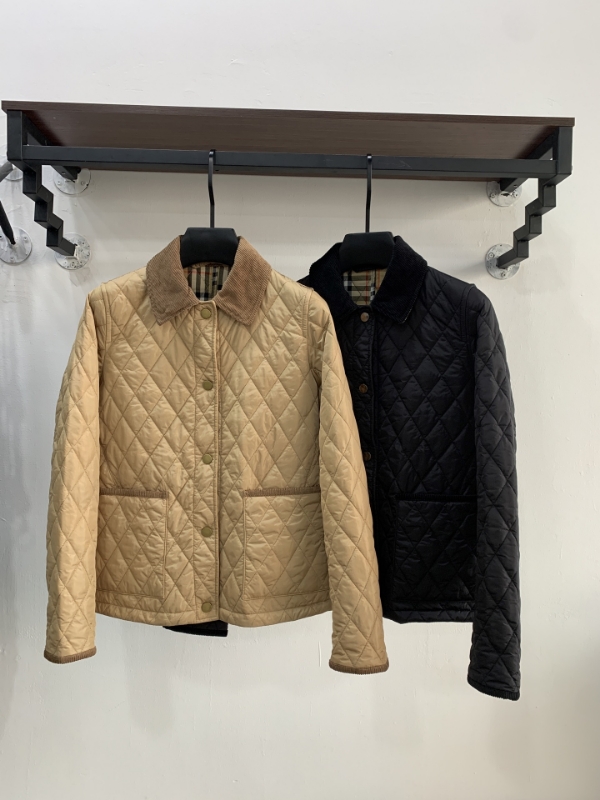 버버리 나일론 퀄팅 자켓 하프