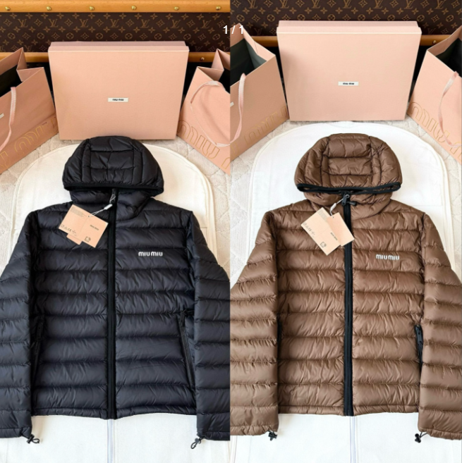 미우미우 25FW 로고 다운 재킷
