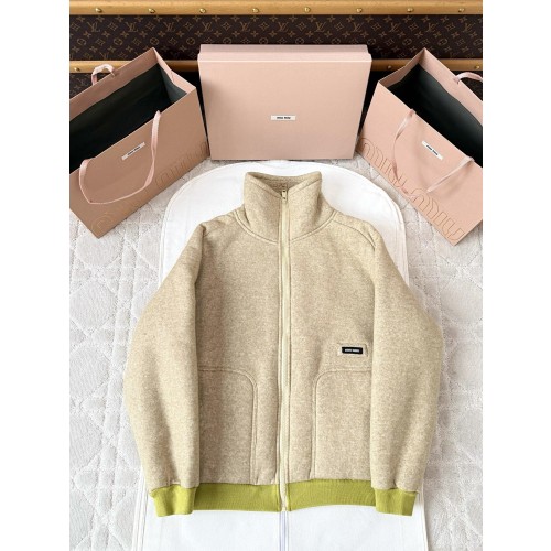 미우미우 폴라 프리스 집업