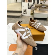 루이비통 스니커즈