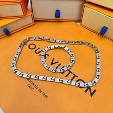 루이비통 목걸이