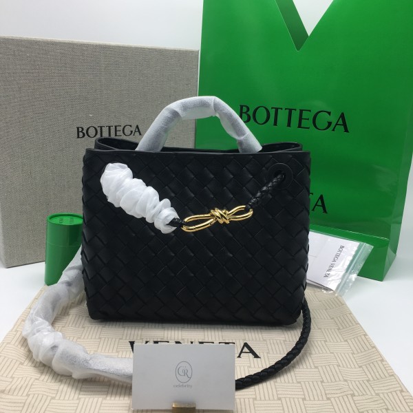 보테가베네타 스몰 안디아모 743568 [100% 정품 가죽 사용 최상급 퀄리티]