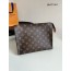 루이비통 모노그램 포쉐트 토일렛 26 클러치