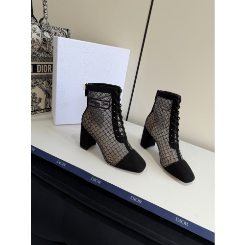 디올 노틸리-D 힐 앵클 부츠