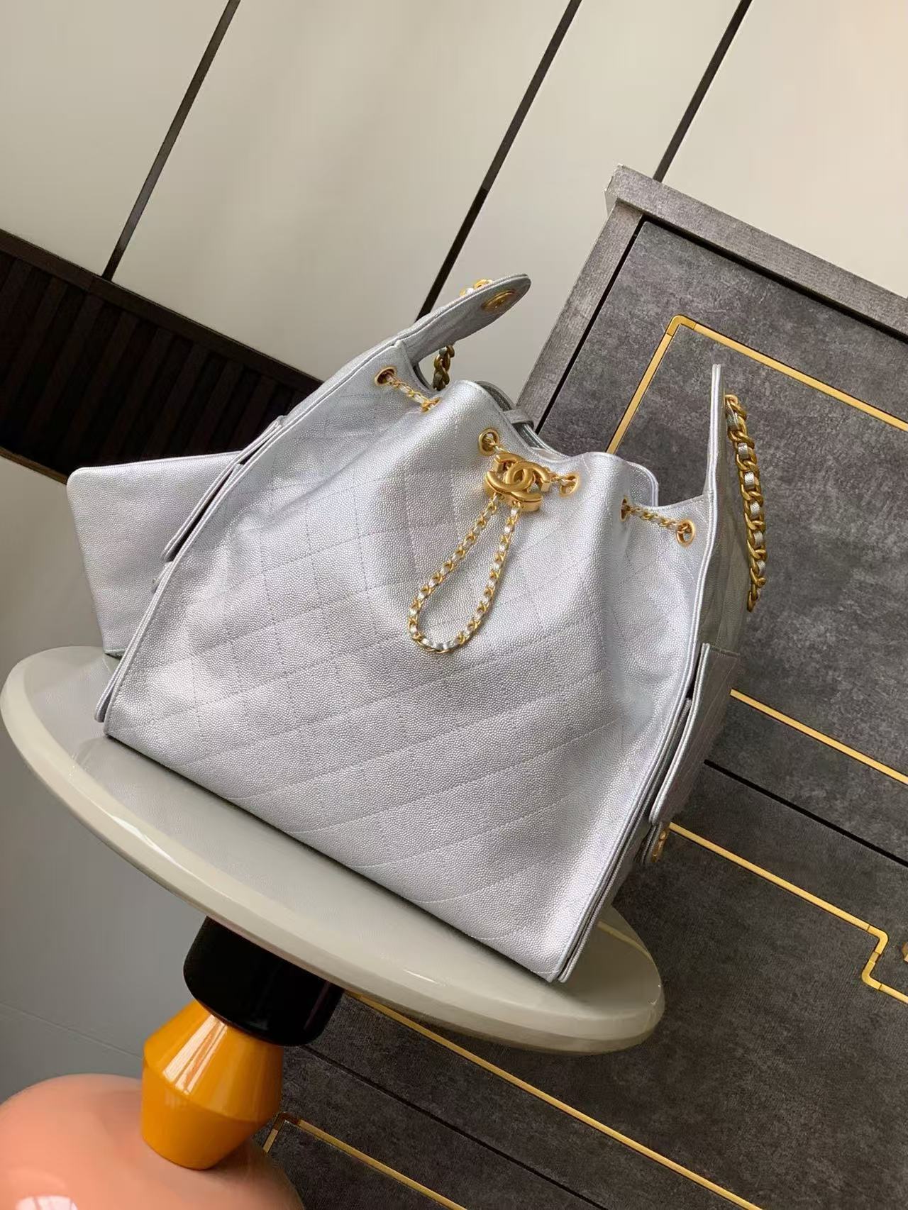 샤넬 25백 캐비어 미디움