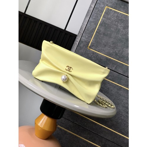 샤넬 체인 미니백 램스킨