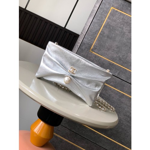 샤넬 체인 미니백 램스킨