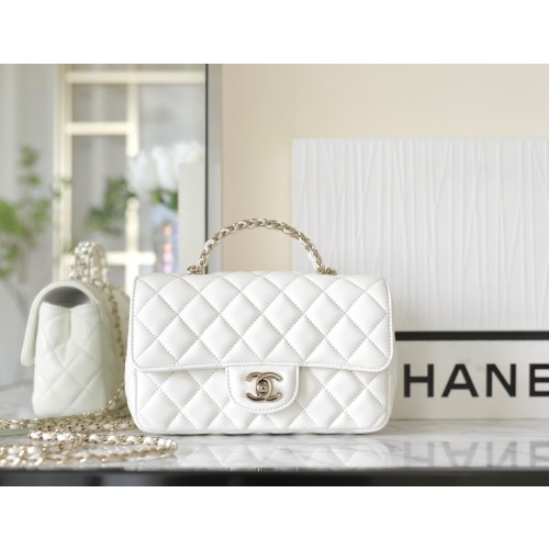 샤넬 램스킨 뉴미니 탑핸들 플랩백 (정품급)