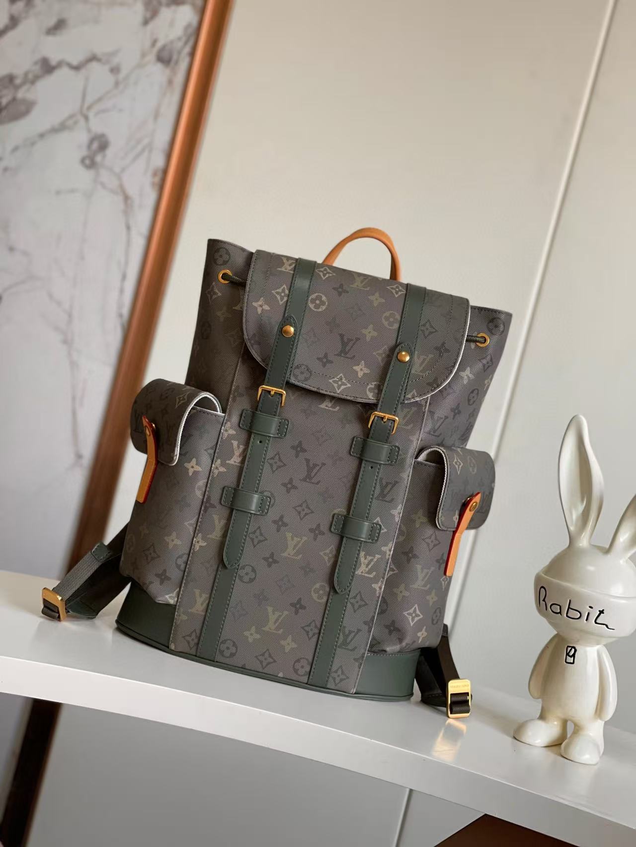 루이비통 크리스토퍼 MM 백팩 베르도