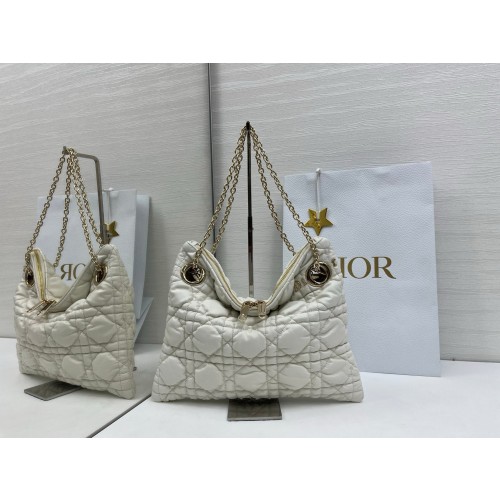 디올 까나쥬 퀼티드 스몰 토트 백