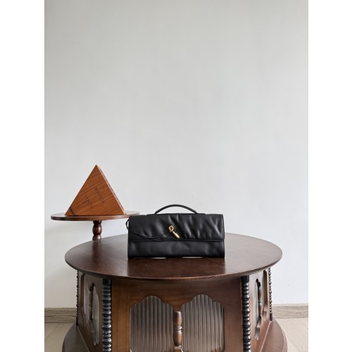 보테가베네타 안디아모 클러치 블랙