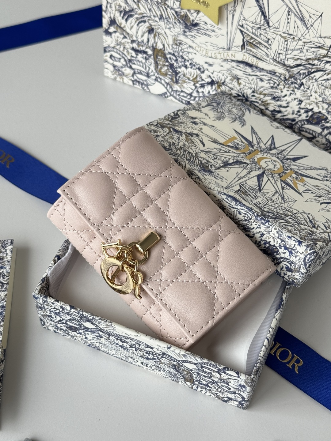 디올 마이 디올 글라이신 지갑