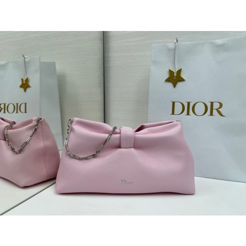 디올 보우 백 미디엄 램스킨