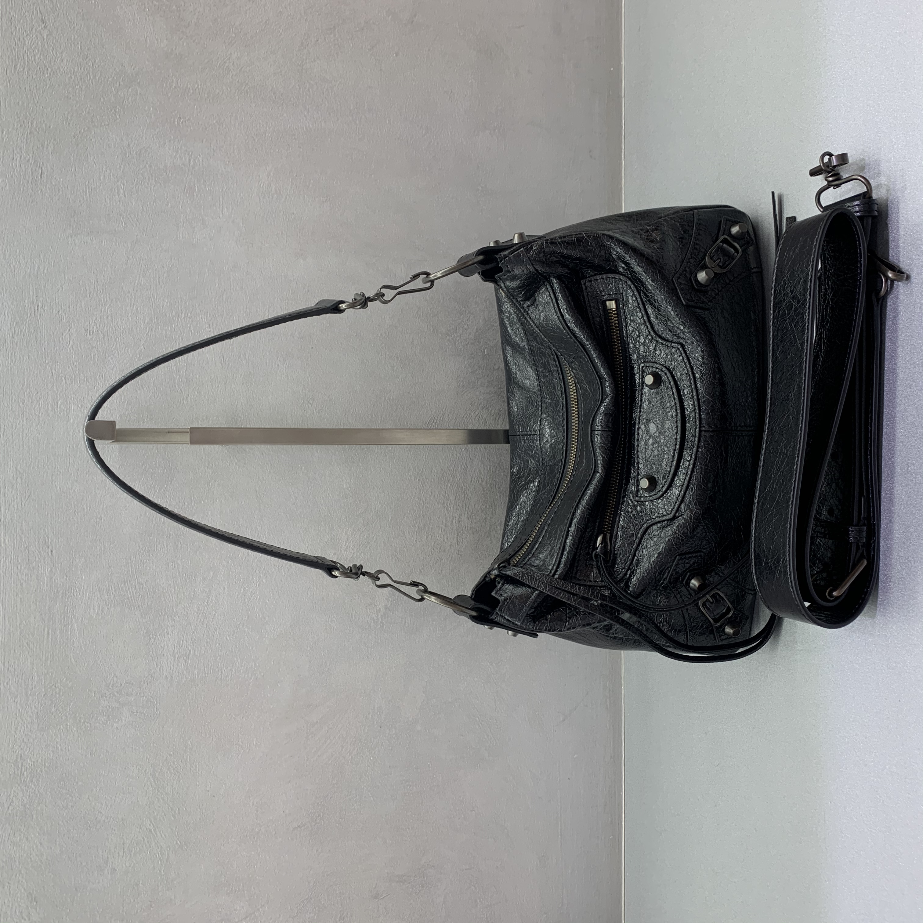 발렌시아가 르 시티 모토 스몰 블랙