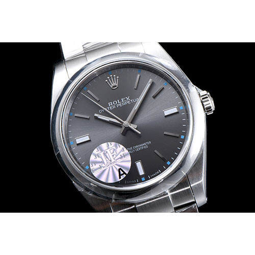 ROLEX 롤렉스 오이스터 퍼페츄얼-1 칼리버 114300