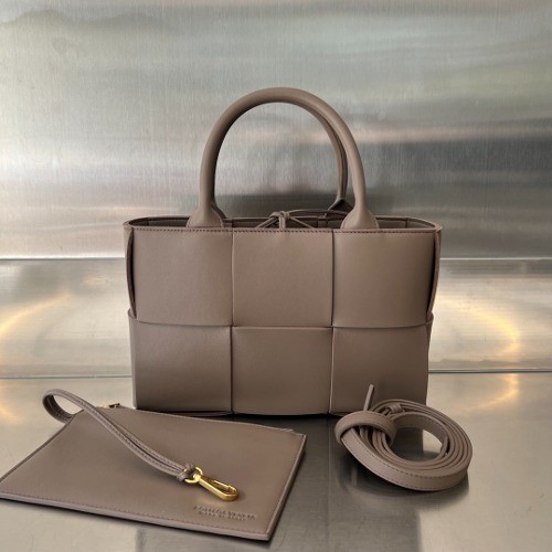 보테가베네타 아르코 토트 미니백 25cm