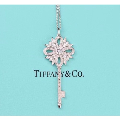 티파니앤코 티파니 빅토리아 키 팬던트 목걸이
