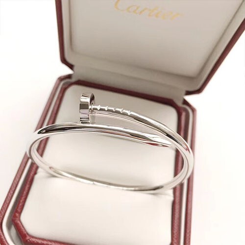 까르띠에 저스트앵끌루 팔찌 MM